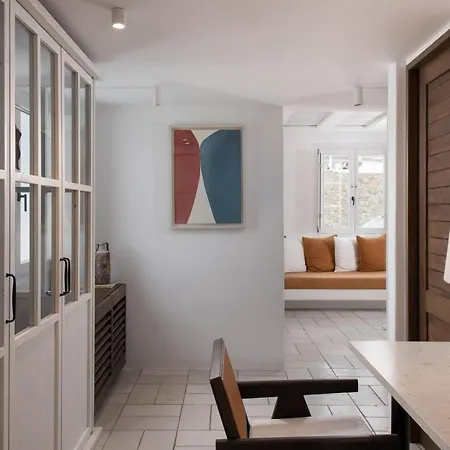 Porto Mykonos 4*